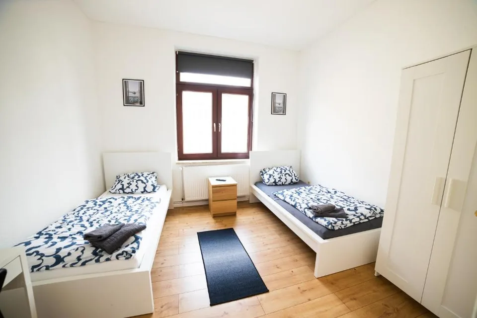 Fritz-Reuter 27 · 2. OG Links – Ferienwohnung in Bremerhaven