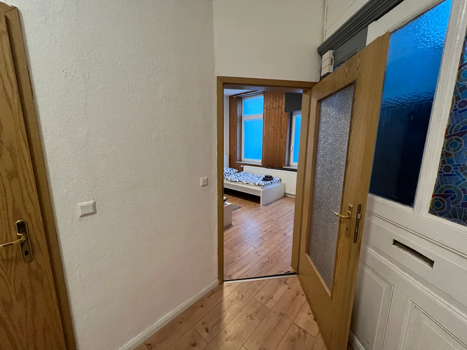 Gnesener Straße 2 · EG Rechts – Ferienwohnung in Bremerhaven